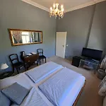 بيت ضيافة Plantagengut Hosterwitz 3*