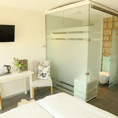 Plantagengut Hosterwitz Gæstehus