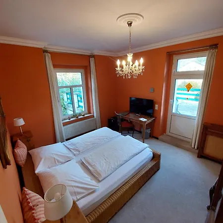 Plantagengut Hosterwitz Casa de hóspedes 3*